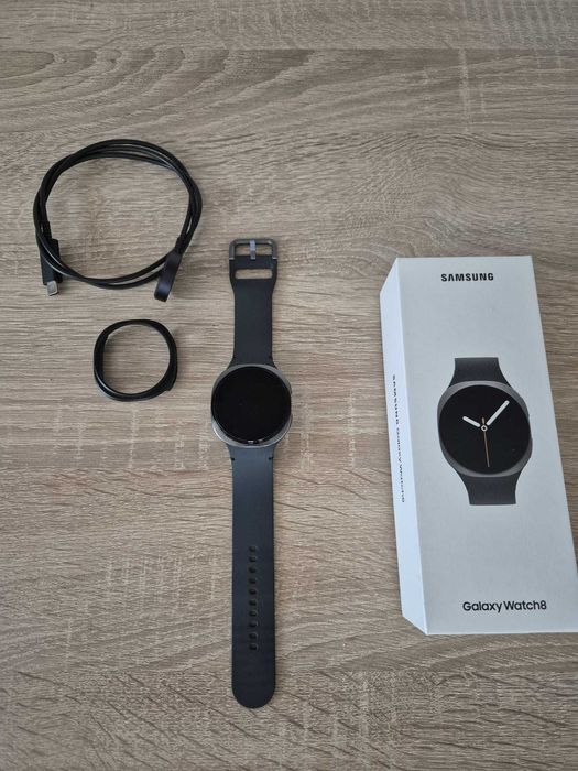 Samsung Galaxy Watch8 44mm BT Graphite + factura cu garantie