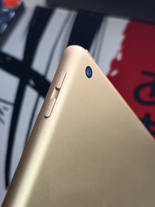 iPad 5 128gb Gold