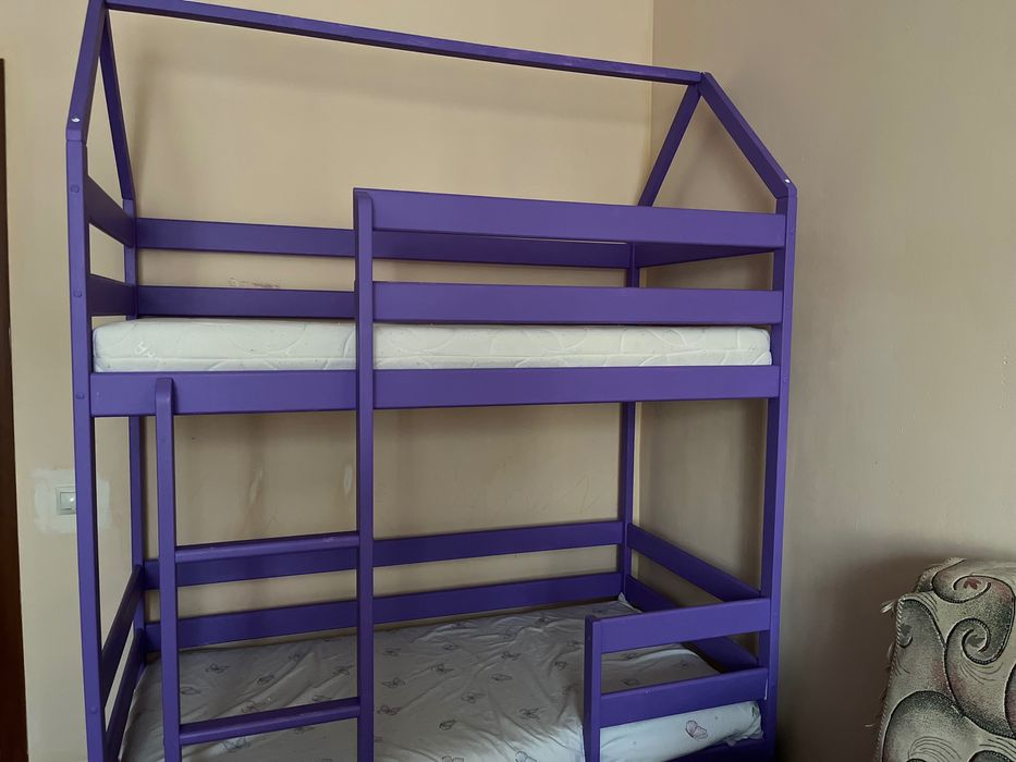 Детская кровать двухъярусная