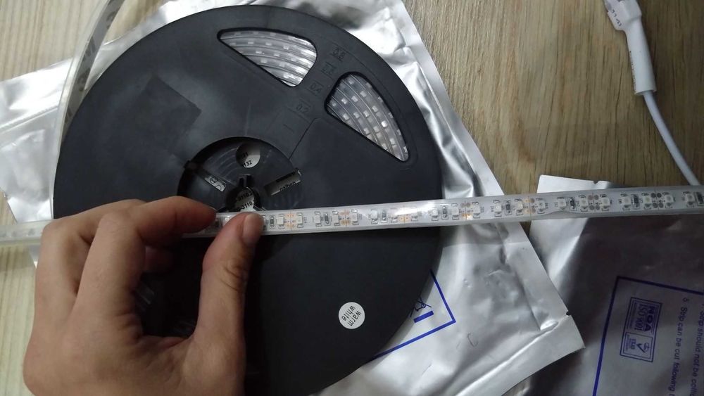 Banda led , amplificatoare rgb, controler, telecomanda led RGB