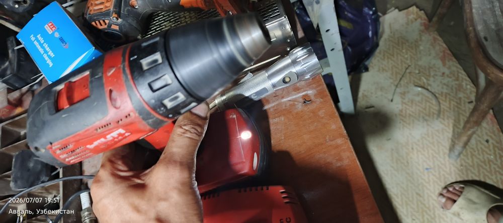 Шурповерт Hilti сотамиз