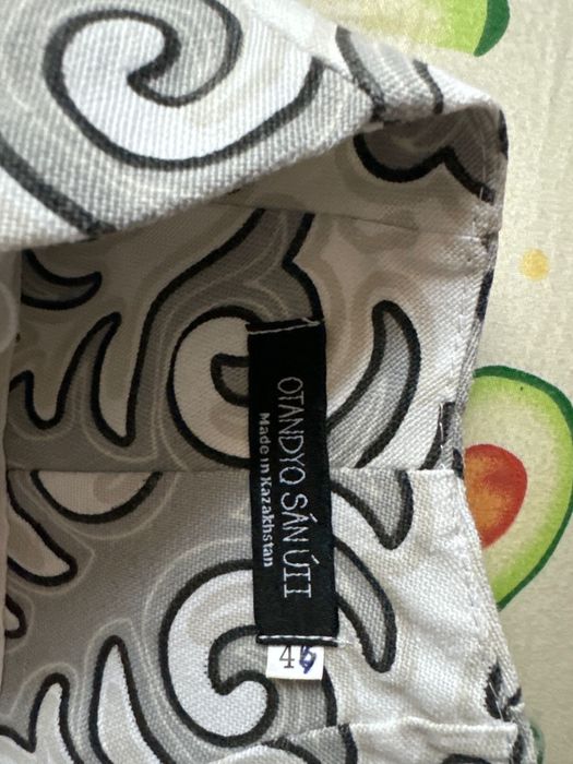 Қазақи нақыштағы көйлек сатылады