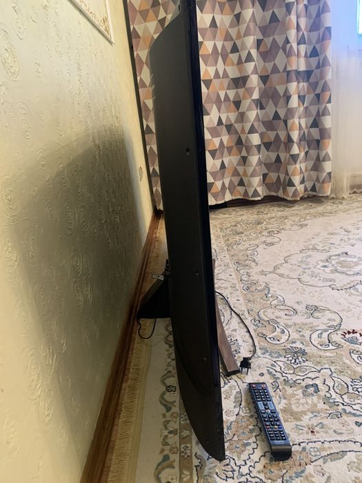 Samsung, модель UE65JU6800U