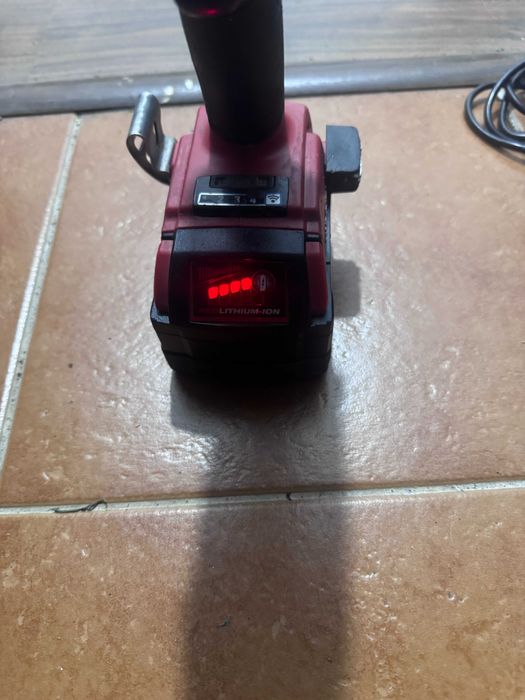 filetanta bormasina Milwaukee m12 m18 one key