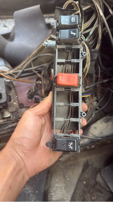 Мерседес 124 авторазбор