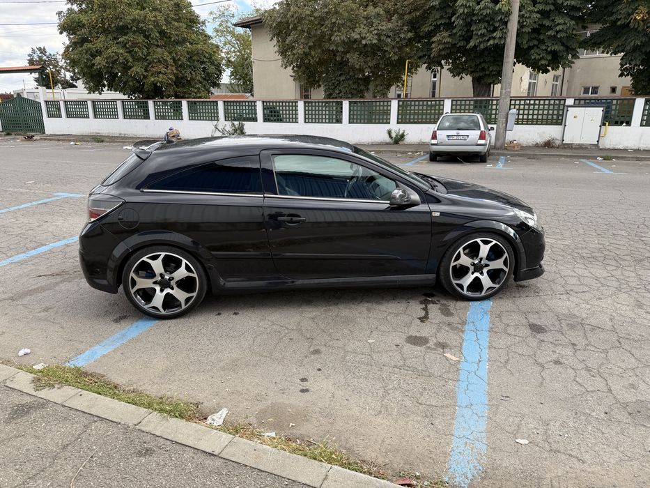 Opel Astra H  OPC 2.0T  310cp
