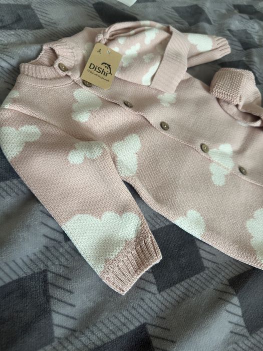 Продам новый вязаный костюм