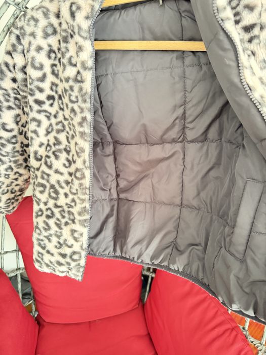 Jachetă pufoasă leopard Nutmeg 6-7 ani, foarte bună