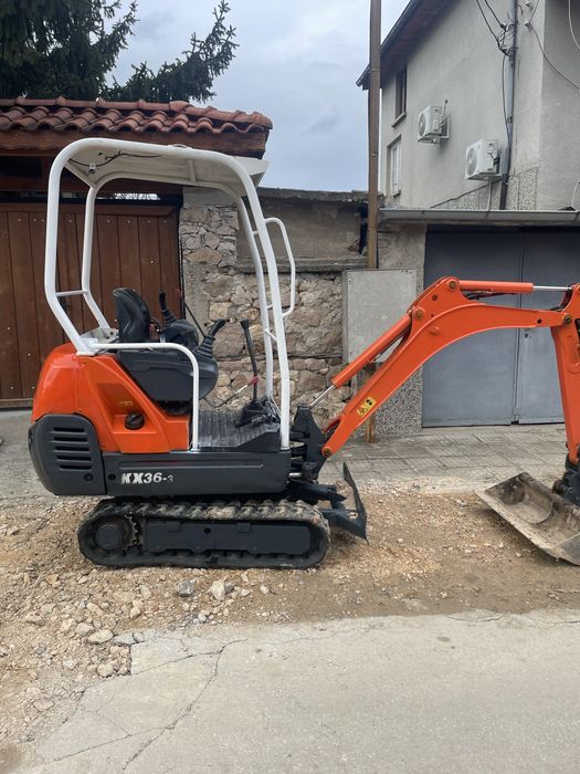 Услуги с мини багер 2 т и 5 т имам и самосвали