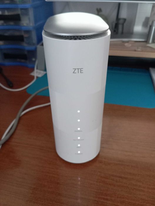 5G рутер ZTE, отключен за всички оператори