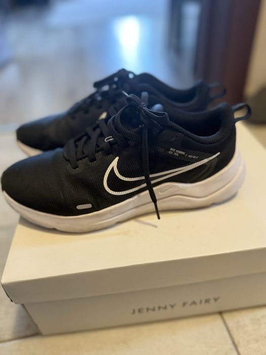 Дамски обувки nike