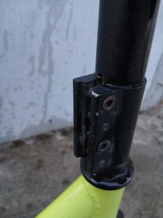 Продам трюковой самокат.