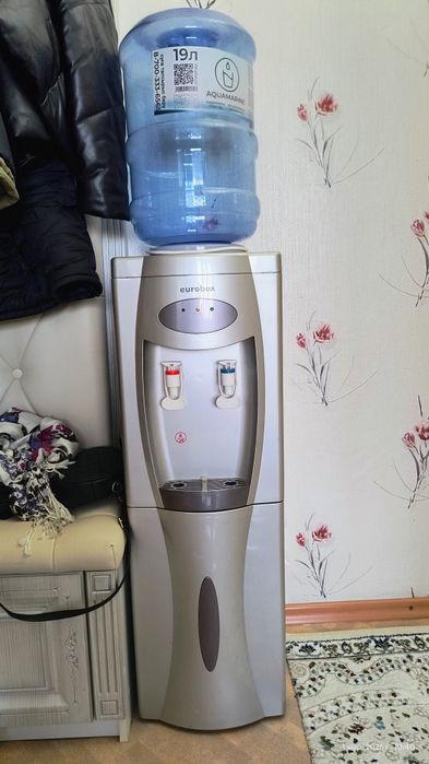 Диспенсер Eurobox