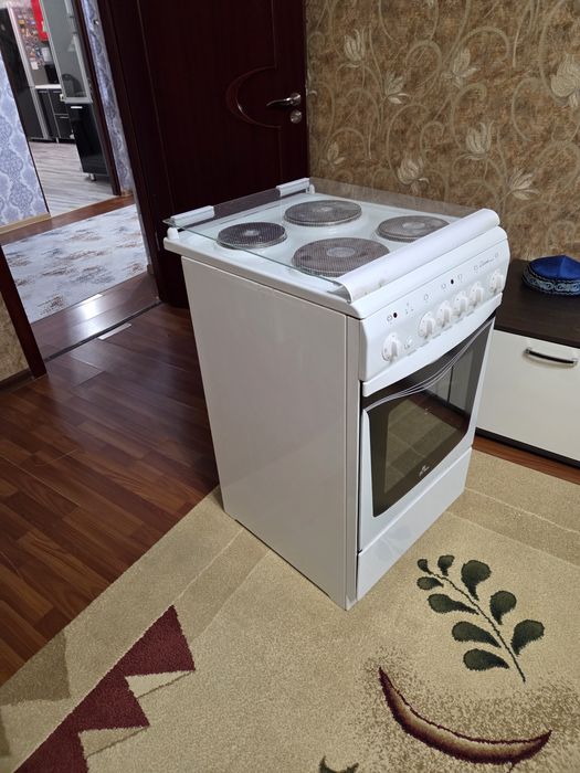 Продам электроплиту в хорошем состоянии