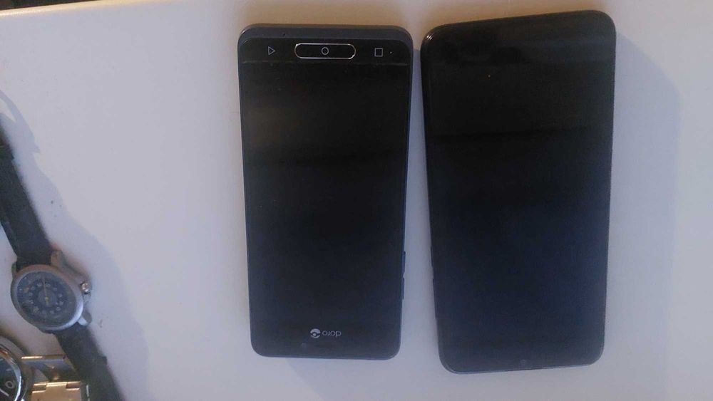 Продаю сотовые телефоны б/у.