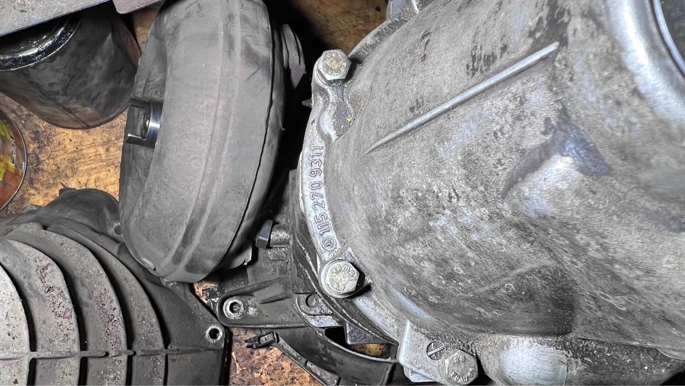 Коробки на мерс разный обьем