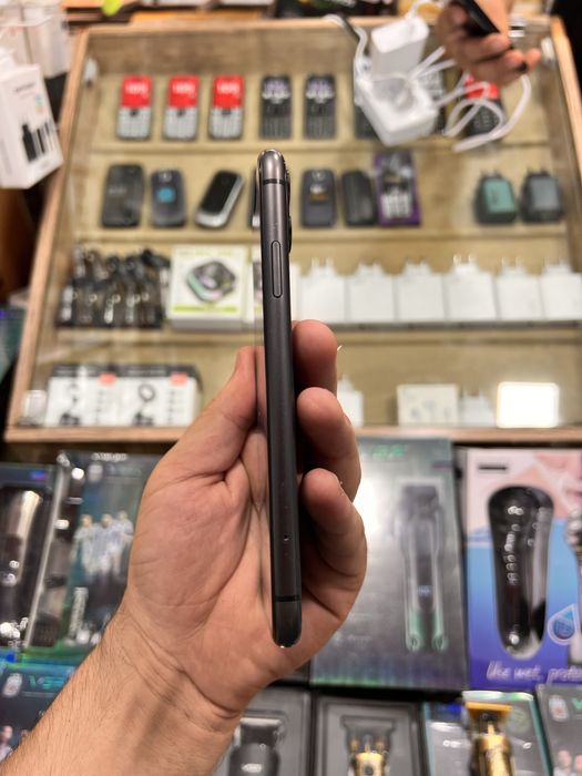 iPhone 11 ideal xolatda