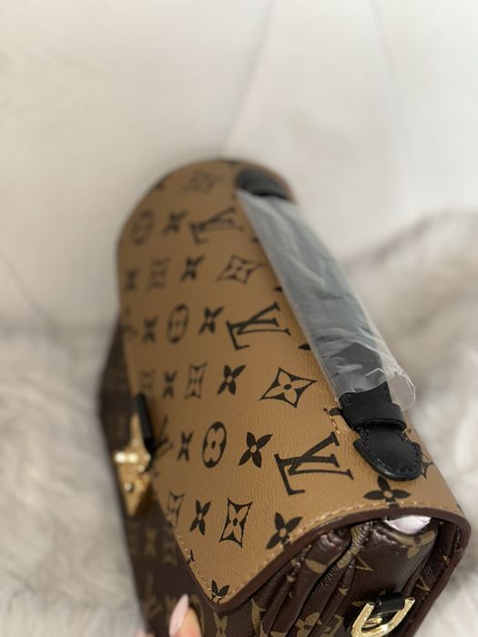 Чанта Louis Vuitton Pochette Metis