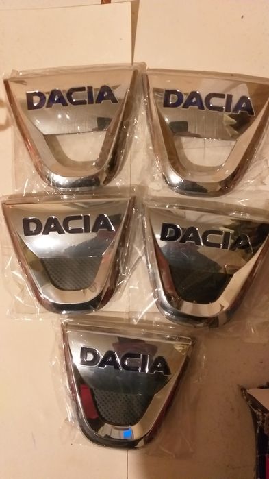 Емблема за дачиа предна и задна за повечето модели.