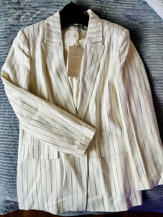 Sacou / Blazer Amestec In Tatuum, Alb-Crem 38, Nou cu Eticheta