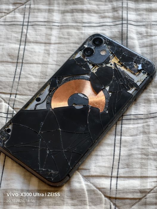 Продам Iphone 11 на 64гб 99% АКБ
