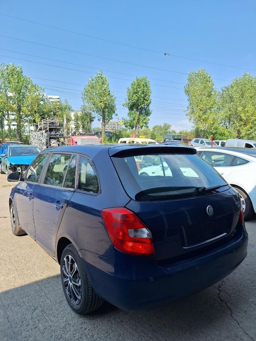 Dezmembrez Skoda Fabia Combi 545 2010 1.6 Tdi Cayb 66Kw|90Hp
