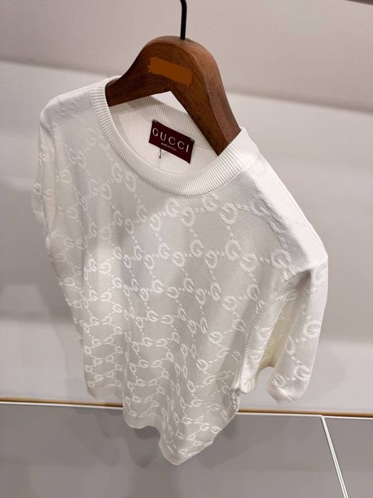 Мъжки тениски различни модели