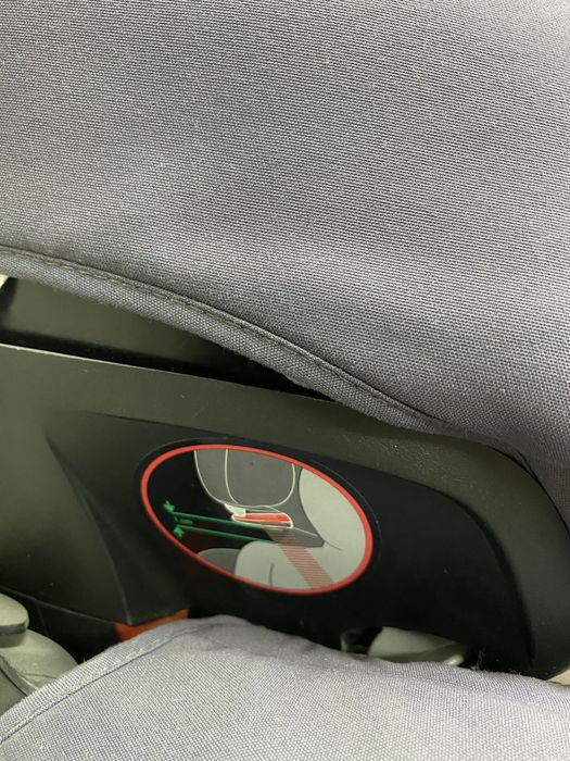 Столче за автомобил