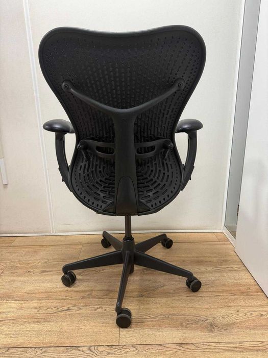 Refurbished Herman Miller Mirra Graphite Butterfly