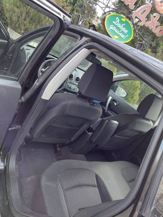Продавам Nissan Qashqai