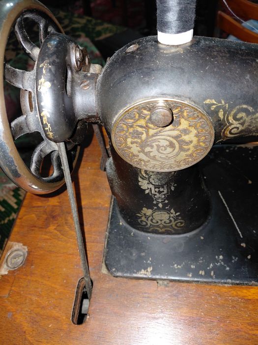 Masina de cusut Singer!