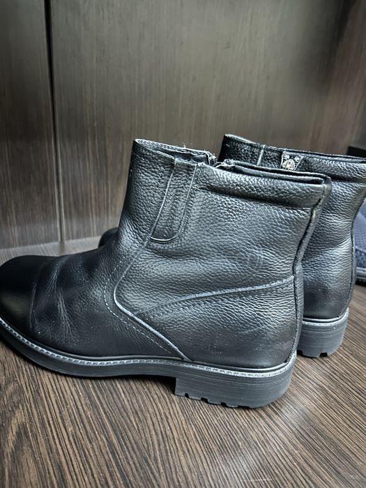 Продам сапожки мужские