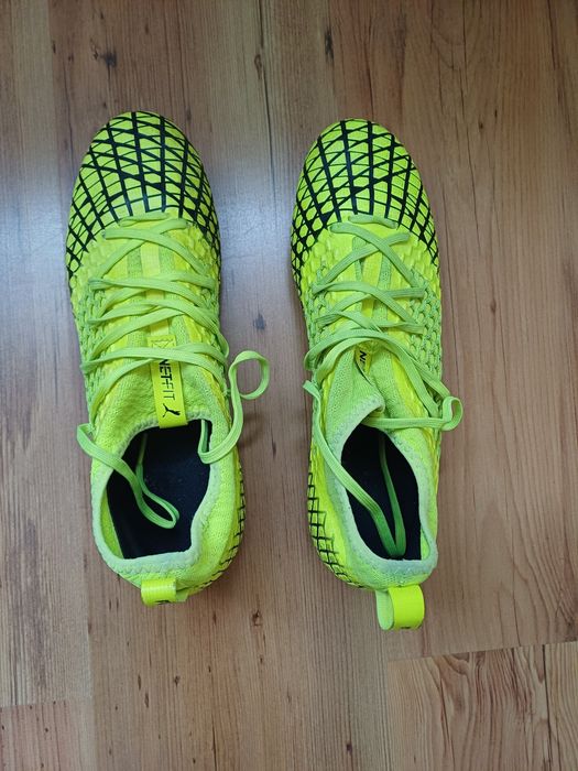 Продавам Бутони PUMA