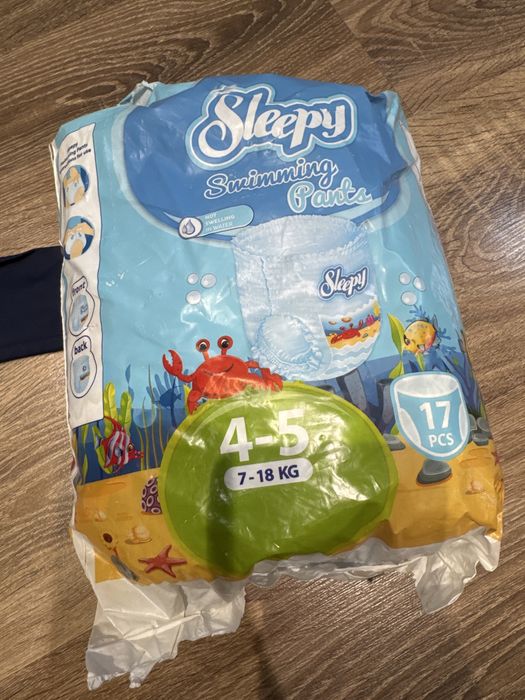 Костюм для плавания