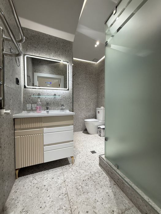 Хамма нарсаси тайёр замонавий ховли сотилади! Сергили т. Беруний