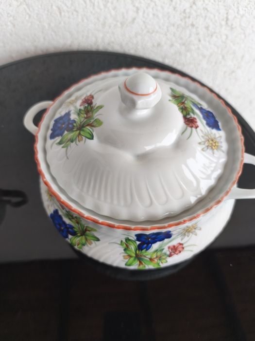 Bol de supa din ceramica decorat