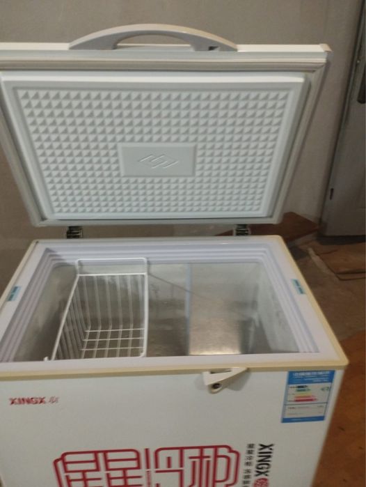 Продам морозильную камеру