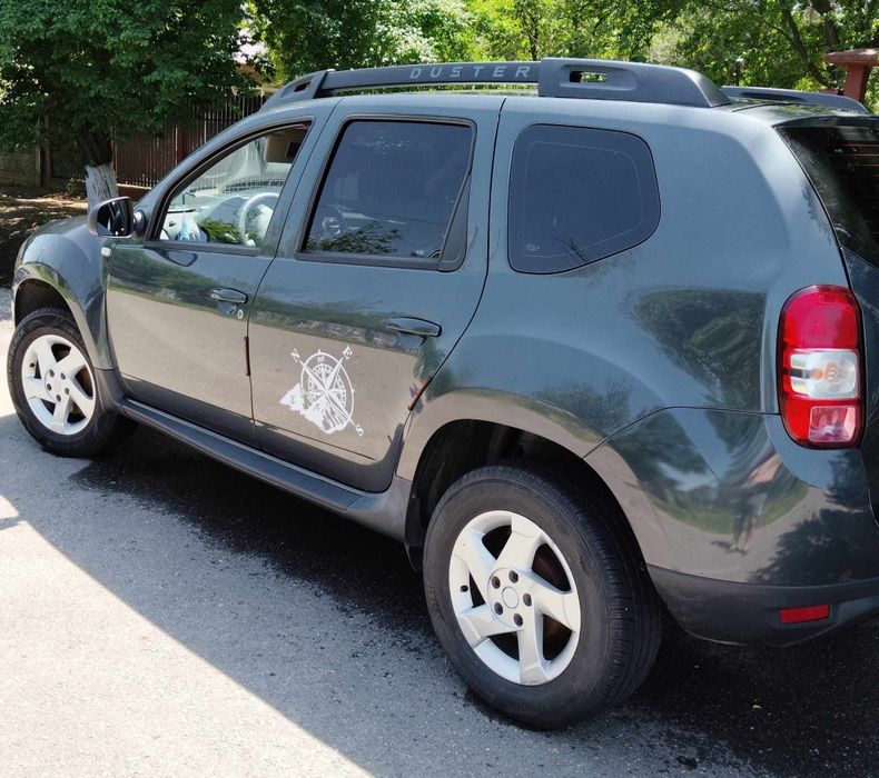 Duster Dacia 1.6 gpl 4×4 6 trepte