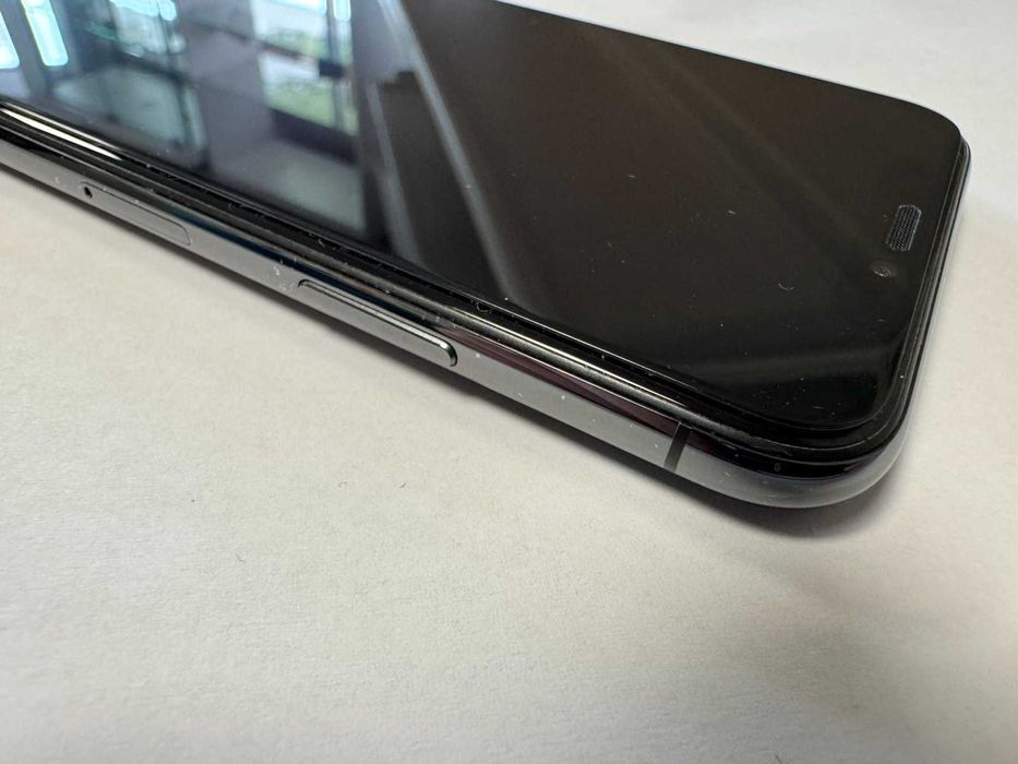 Iphone X 256GB battery health 100%