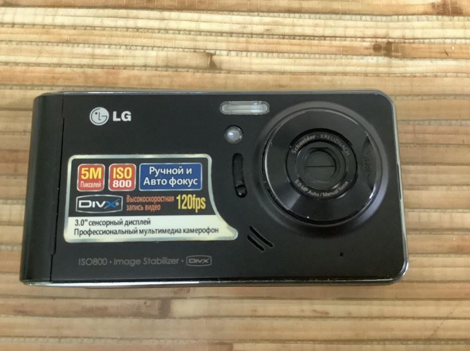 Продам LG KE990 Viewty