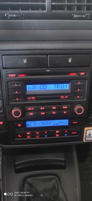 MP3 CD плеър-радио  wv/pasat/golf