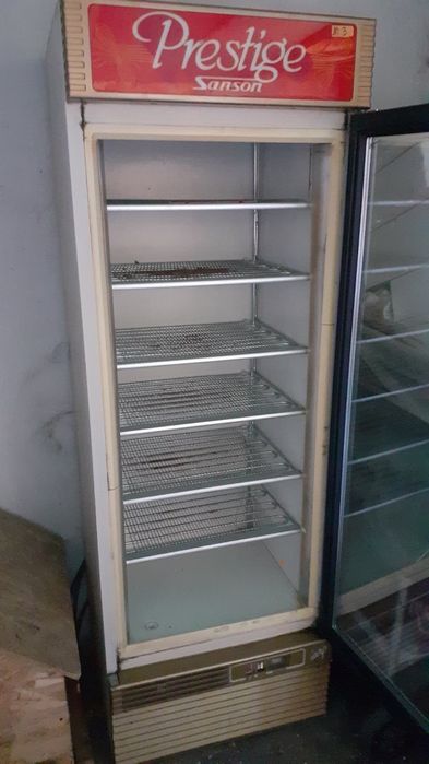 Хладилни витрини