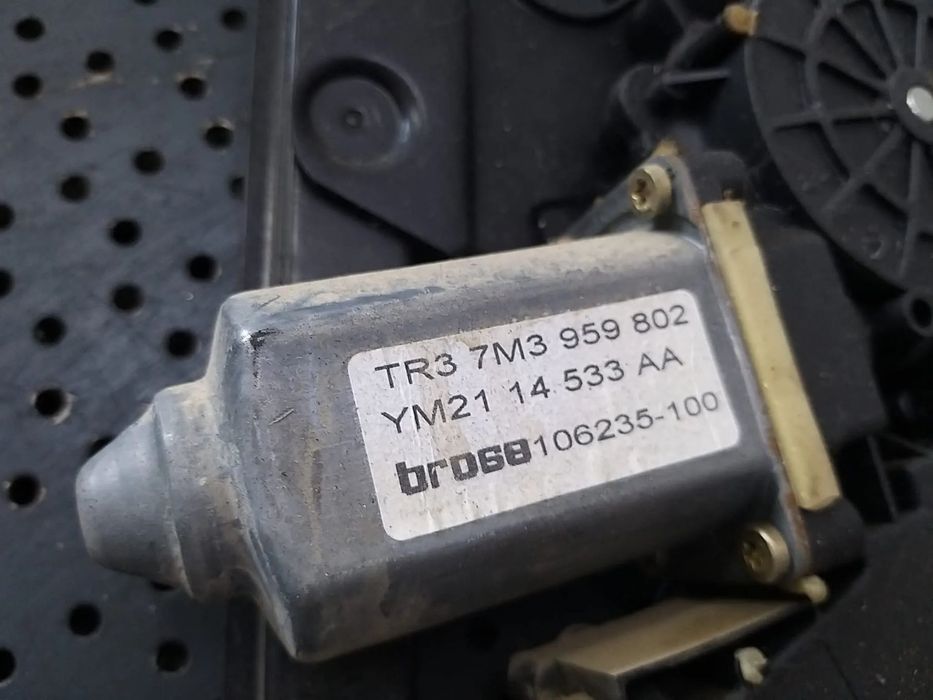 Macara motoras dreapta fata vw sharan 7m 7m3959802