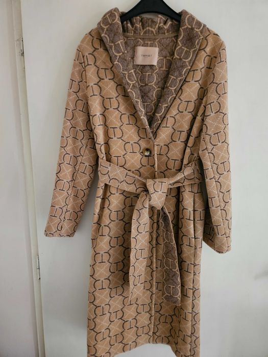 палто Twinset - студена вълна