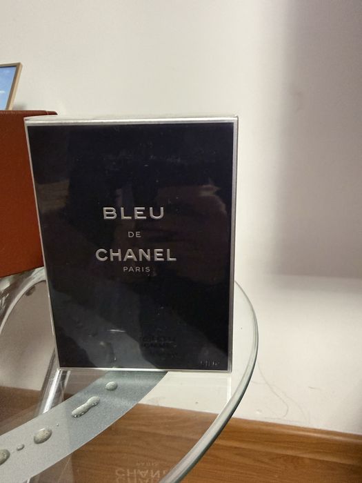 Parfumuri dama barbat