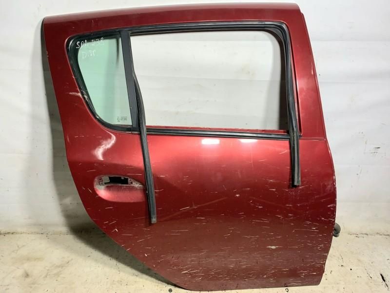 Portiera usa dreapta spate Dacia Sandero 2 Berlina culoare rosie
