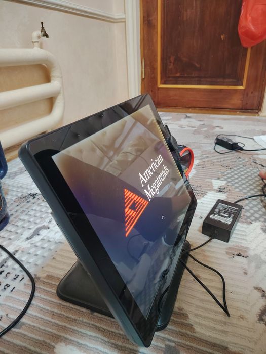 Kassa va barcha dokonlar uchun monoblok manitor,  ishlashi zor, tayyor