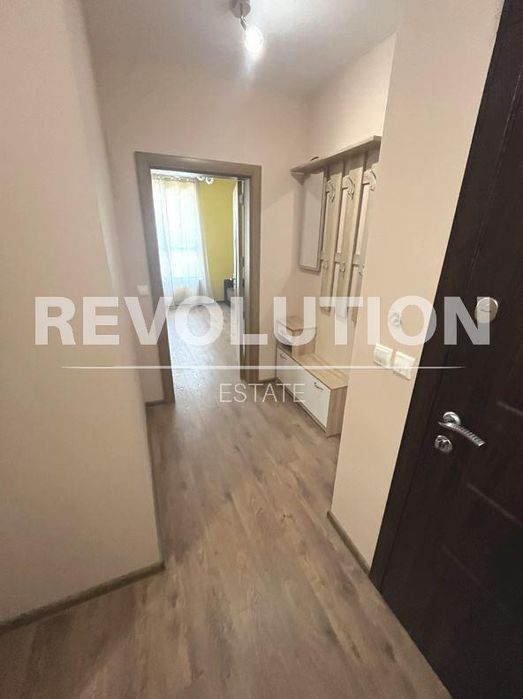 Дава се под наем Тристаен апартамент в Варна, Център - 70 кв.м за 650 € - Снимка #8