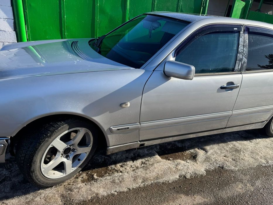 Мерседес W210 E280