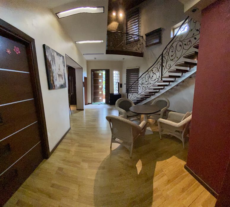 Дача Хайтек в черте города со всеми условиями для уютного отдыха.